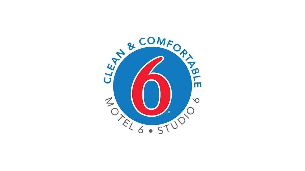 Motel 6-Ft. Pierce, Fl ฟอร์ตเพียร์ซ ภายนอก รูปภาพ