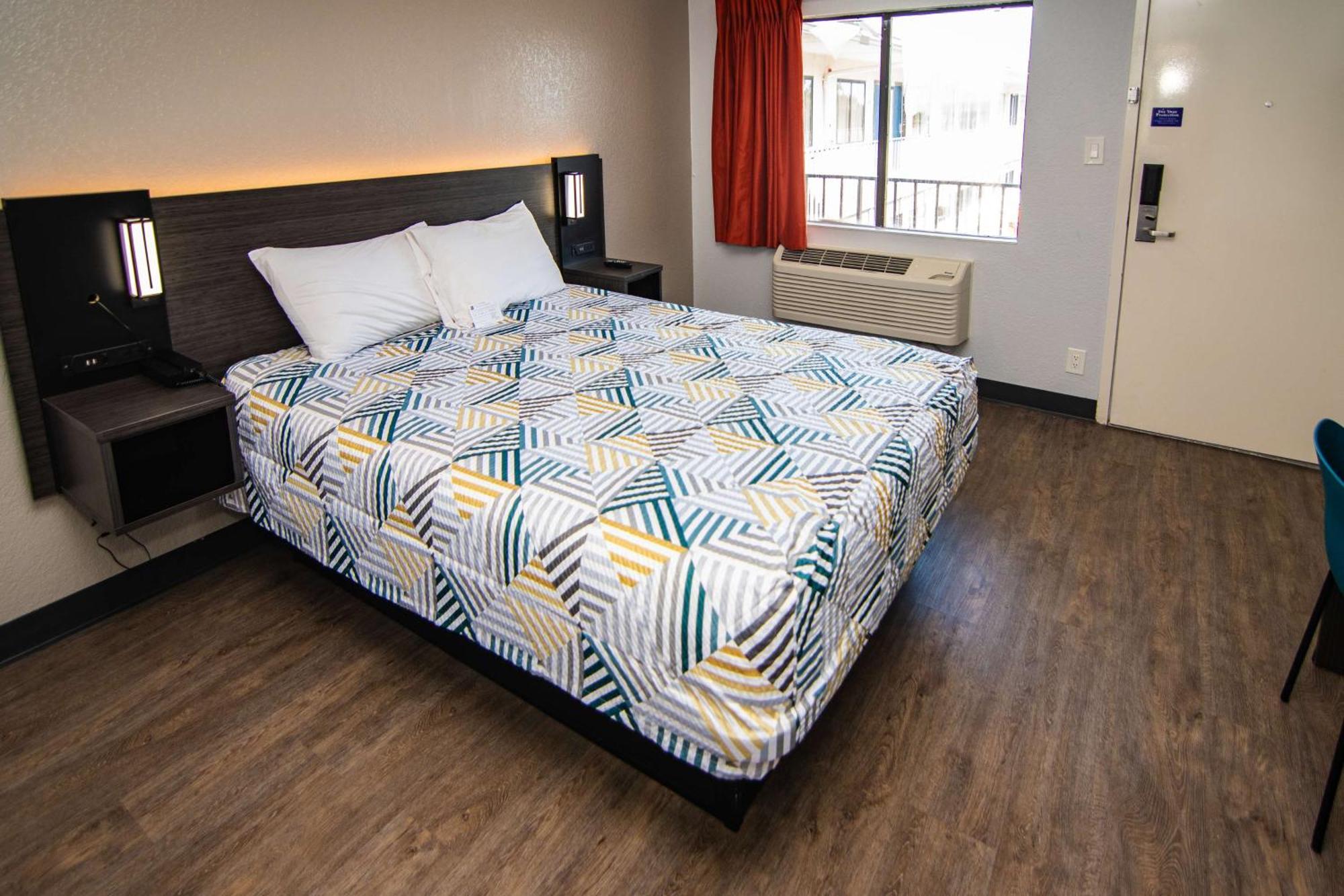 Motel 6-Ft. Pierce, Fl ฟอร์ตเพียร์ซ ภายนอก รูปภาพ