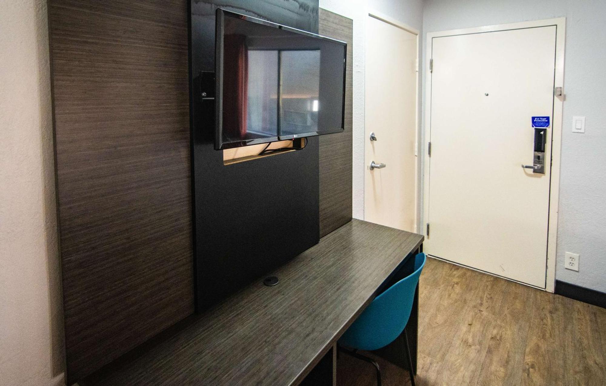 Motel 6-Ft. Pierce, Fl ฟอร์ตเพียร์ซ ภายนอก รูปภาพ