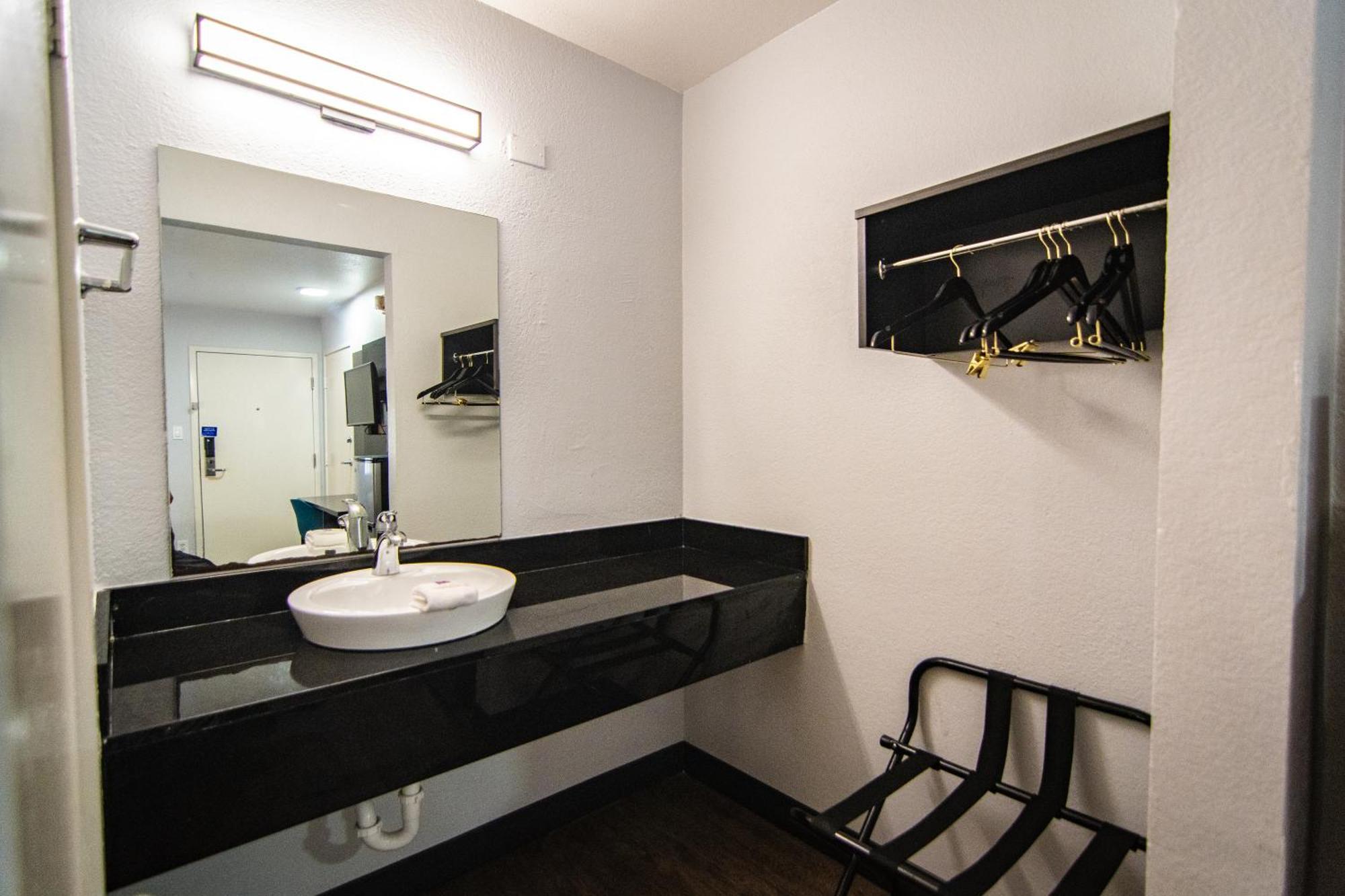 Motel 6-Ft. Pierce, Fl ฟอร์ตเพียร์ซ ภายนอก รูปภาพ