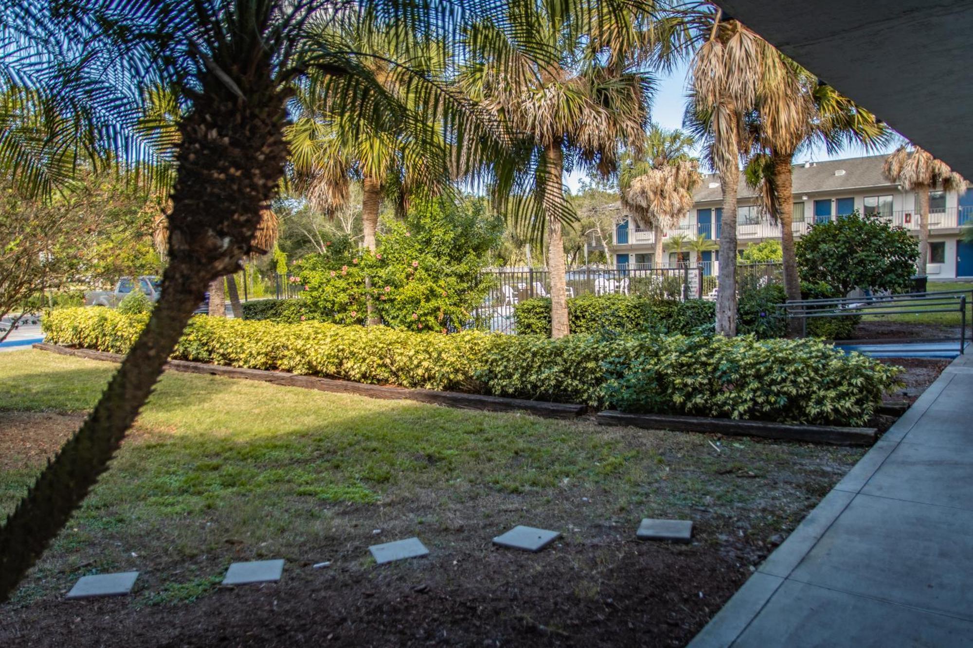 Motel 6-Ft. Pierce, Fl ฟอร์ตเพียร์ซ ภายนอก รูปภาพ