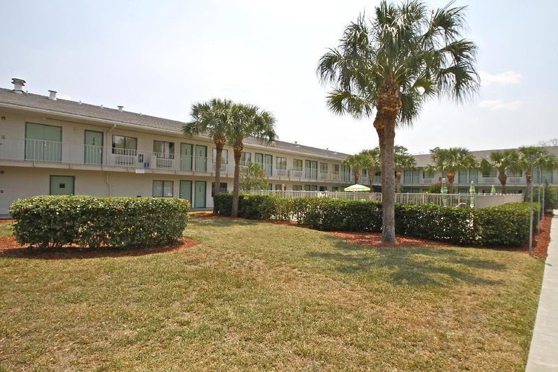 Motel 6-Ft. Pierce, Fl ฟอร์ตเพียร์ซ ภายนอก รูปภาพ