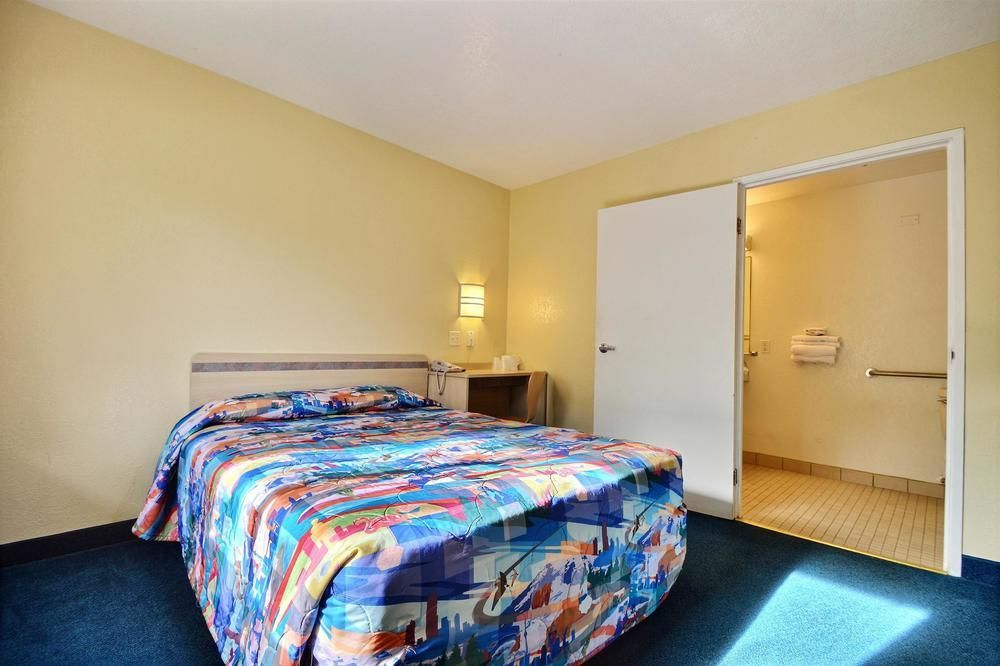 Motel 6-Ft. Pierce, Fl ฟอร์ตเพียร์ซ ภายนอก รูปภาพ